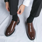 Chaussures homme à enfiler perforées